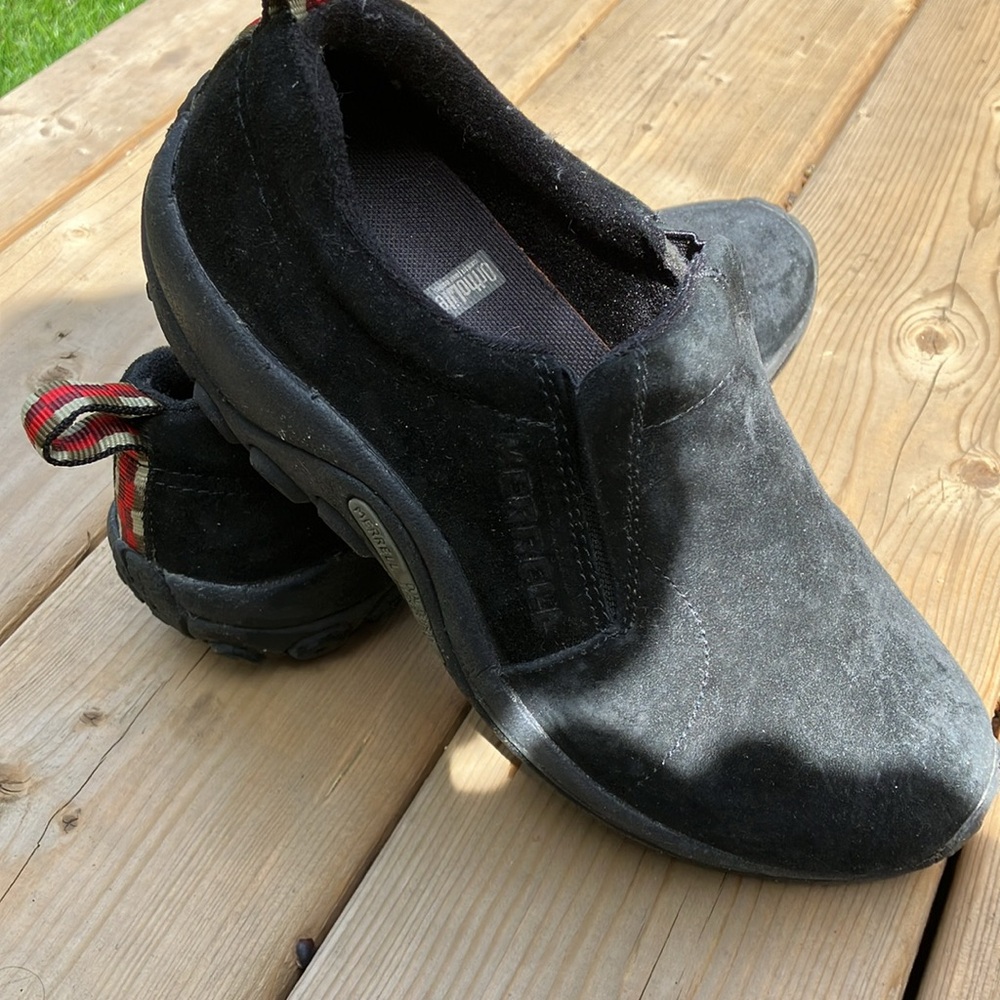 Merrell women’s slip on mocassins